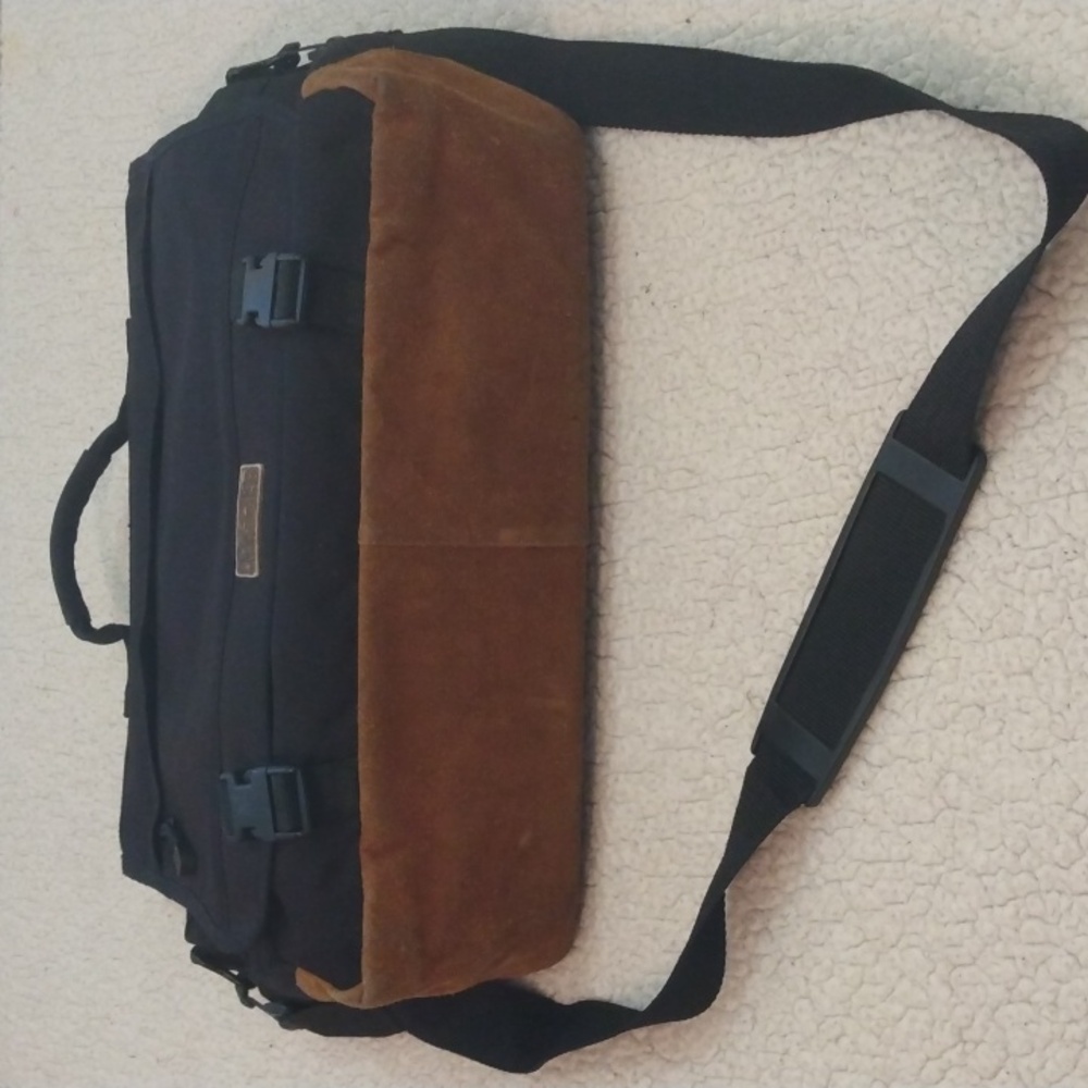 Western Pack Black/Brown Ballistic Nylon  Messenger Bag/Satchel